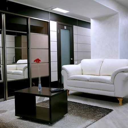 Apartments Daf-Center Oral Esterno foto